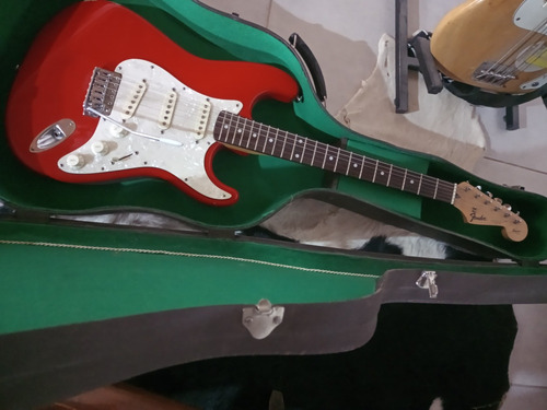Guitarra Stratocaster Fender Japon