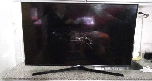 Tv Led 40  Smart Samsung (solo Pantalla Rota)