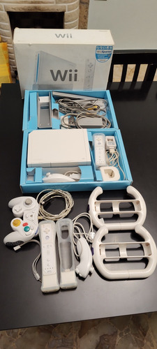 Nintendo Wii La Única Completa. Con Dos Controles + Juegos