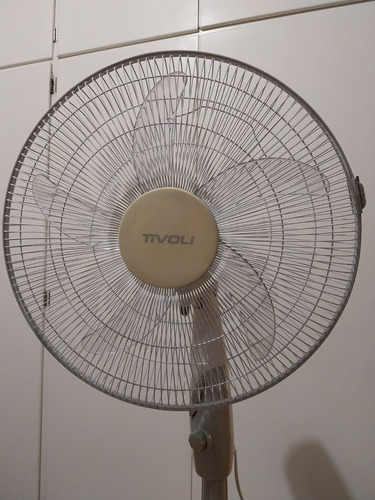 Ventilador 3 En 1 Tivoli Vpa-318 Turbo Blanco Con 5 Palas Co