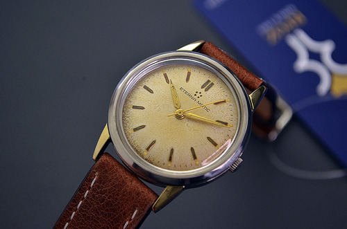 Eterna Matic Automatic Lindo Modelo Aço E Ouro - Um Charme 