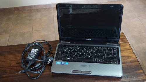 Notebook Toshiba 14  Intel I3 4gb Ram