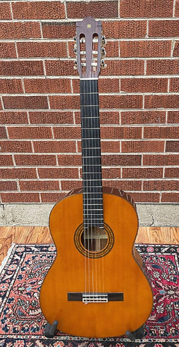 Guitarra Acústica Yamaha G235