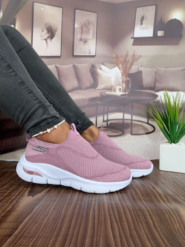 Zapatillas Skechers Archfit Mujer