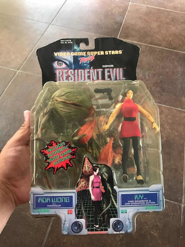 Ada  Wong Resident Evil 2 Toy Biz