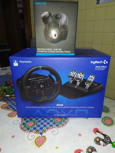 Volante Y Pedales Logitech G G923 Xbox One Y Pc + Shifter