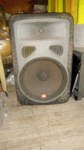 Bafle Caja De Retorno O Sonido Jbl Eon 15 G2