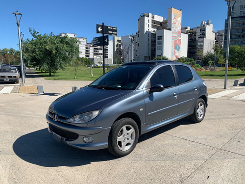 Peugeot 206  1.6 Xt Premium