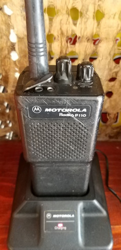 Radius Motorola P110 Vhf C/cargador 6 Y 2 Canales (2 Radios)