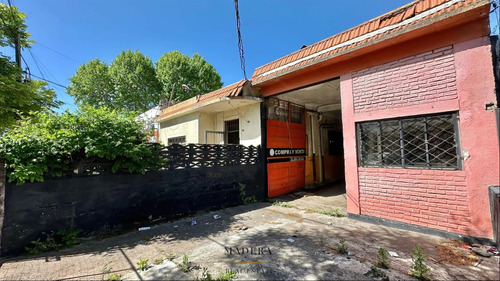 Venta Casa 4 Dormitorios Y Local Comercial En Colón, Garzón - Imagen 2