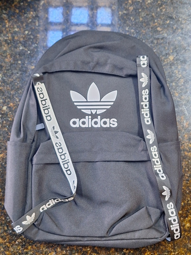 Mochila adidas Hombre Y Mujer Importadas