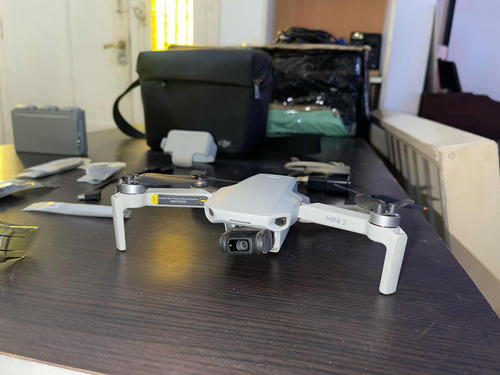 Dron Dji Mini 2 Combo Con 3 Baterias