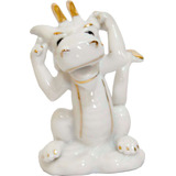 Dragão Sentado Sorrindo Mãos Na Cabeça - C96704
