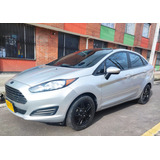 Ford Fiesta 1.6 Sportback Se Mecanico