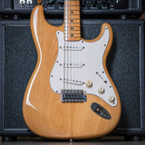 Fender Stratocaster Mij Traditional 70s - Guitarra Eléctrica