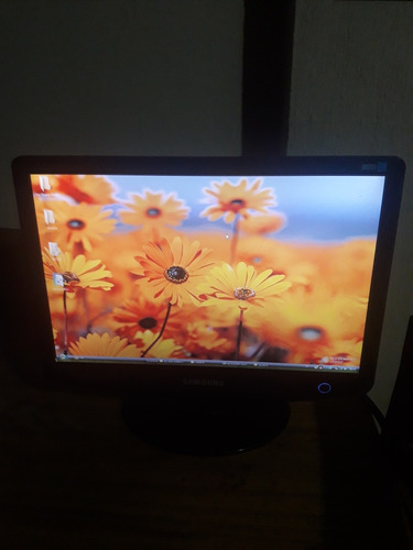 Monitor Samsung Funcionando