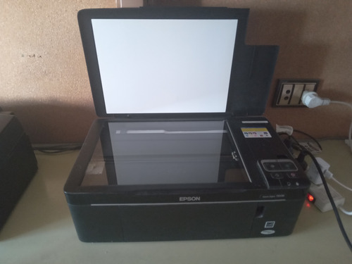 Impresora Epson Stylus Tx135 Con Escáner Y Fotocopiadora