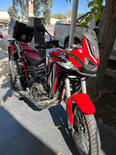 Honda Africa Twin 1100 2020, 2400 Kms Manual