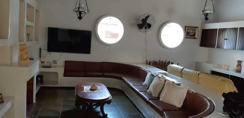Casa Térrea 3 Suítes Guarujá