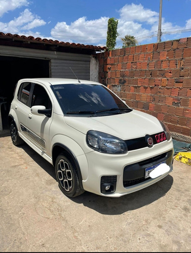 FIAT UNO 2016 1.4 SPORTING FLEX 5P
