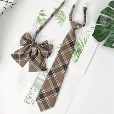 Corbata A Cuadros Marrón Desmontable Para Combinar Con Ropa.