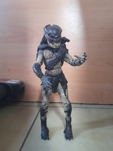 Figura Neca 2010 Predador