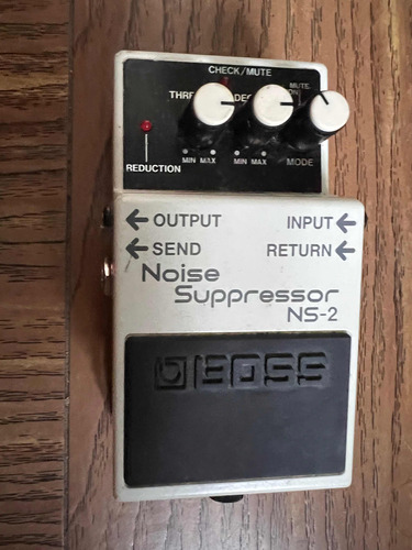 Pedal Boss Noise Suppressor Ns2 Seminuevo Caja Manuales