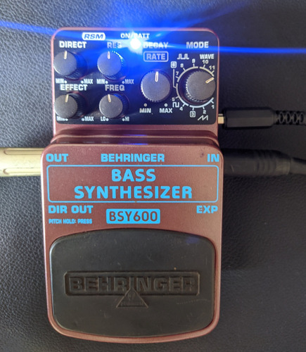 Pedal Behringer Bsy-600 Sintetizador Synth Baixo 