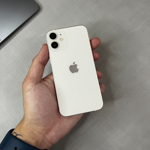 Apple iPhone 12 (128 Gb) - Branco