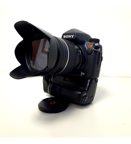 Camara Sony Alpha A850 Full Frame 24.9 Mp. Grip Y Lente