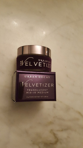 Urban Decay The Velvetizer Translucent Mix-in Medium