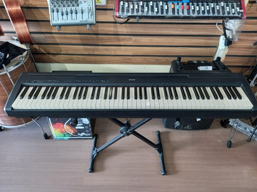 Piano Digital Yamaha P-95