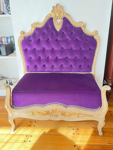 Sillón Hecho De Una Cama Antigua, Excelente Estado