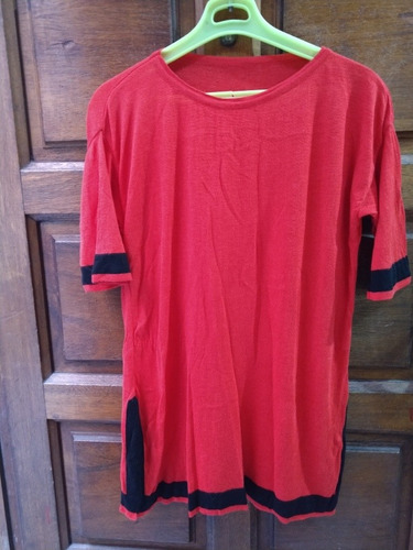 Remera Tejida Roja Detalles En Negro Retro Vintage 