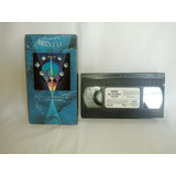 Vhs  Toto   Past To Present  1977-1990 Importado 1990