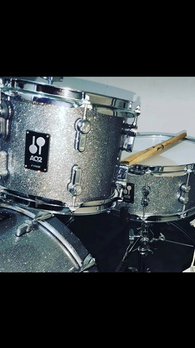 Bateria Sonor Aq2 Stage Maple 22-10-12-16-14x6 Titanium Spar