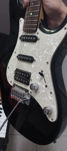 Guitarra Eléctrica Cort G 250