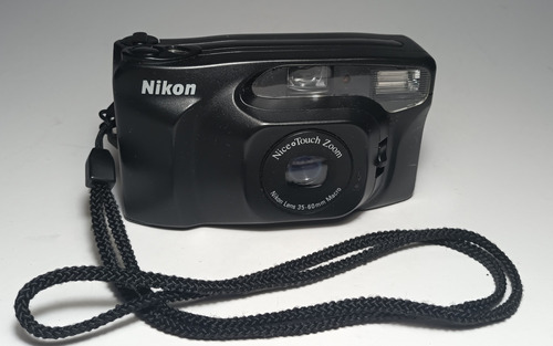 Camara Nikon Nice Touch - Analogica 35mm