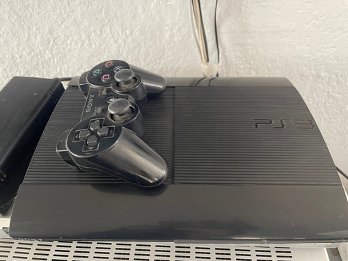 En Venta Playstation 3, En Excelente Estado Incluye 2 Juegos