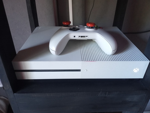 Xbox One S 1 Tb