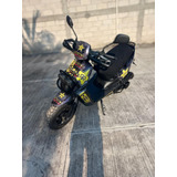Motonetas Yamaha Bws Modelo Negro Amarillo Vinil Laminado 