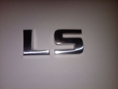 Emblema Ls De Silverado En Metal Pulido  Foto 5