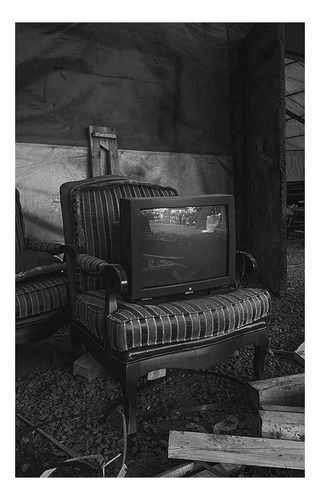 Vinilo 80x120cm Retro Vintage Antigua Tv Television P3