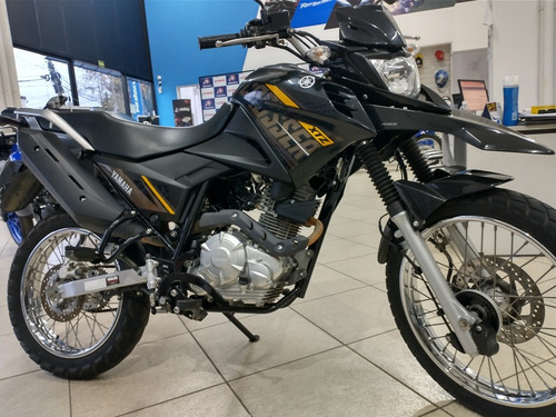 YAMAHA CROSSER Z