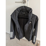 Campera adidas Essentials Rain.rdy Talle S Negra