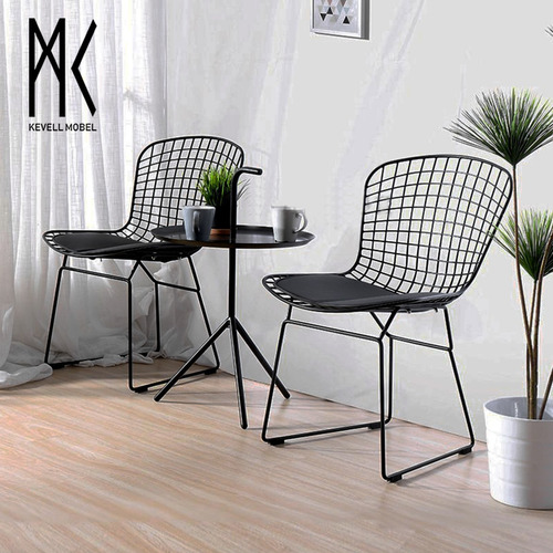 Silla Moderna Bertoia Asiento Vinipiel Comedor Desayunador Color De La Estructura De La Silla Metal/negro Color Del Asiento Negro