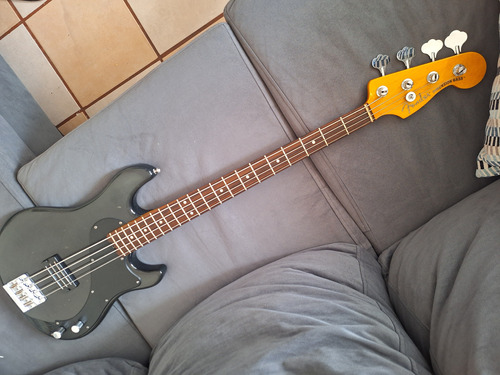 Bajo Electrico Fender Modern Player Dimension Bass Año 2013