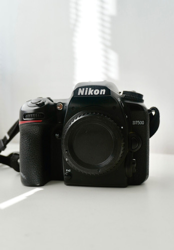 Nikon D7500 Dslr