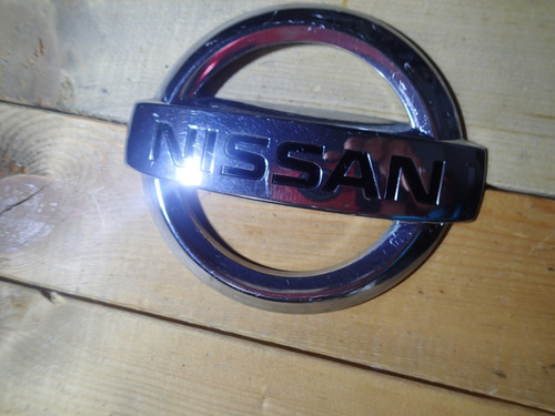 Emblema Maleta Nissan Murano 2006 Foto 3