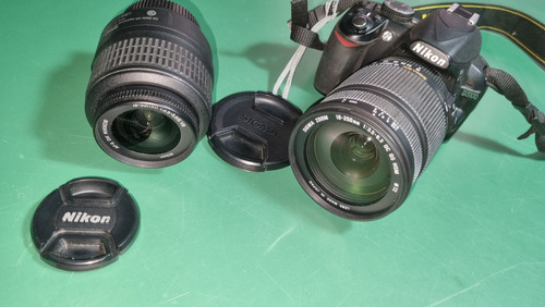 Cámara Fotos Reflex Nikon D3100 Con Dos Lentes